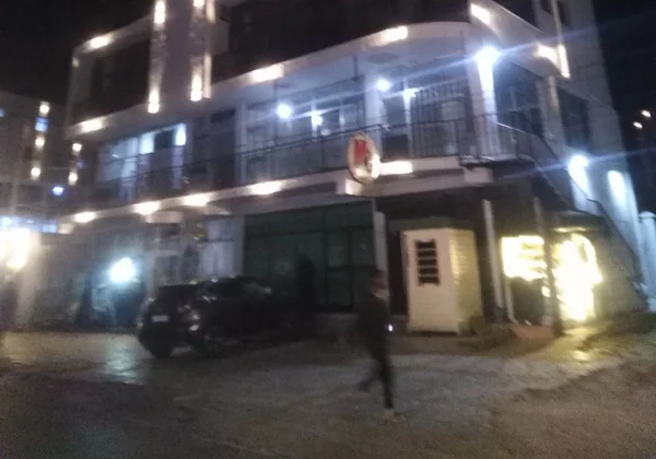 Apartment Building with Bank Loan for Sale in Addis Ababa — 675 m² Plot